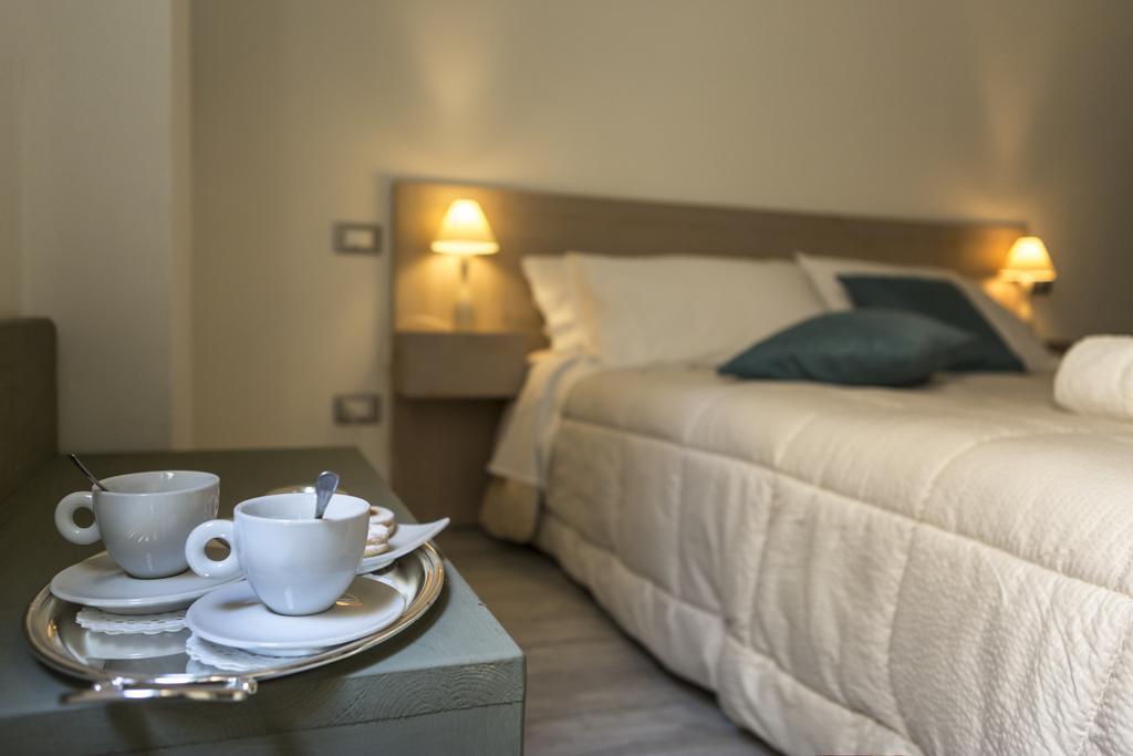 Piazza Martiri Rooms Cagliari Extérieur photo